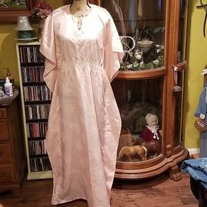 Vintage 100% Thai Silk Pink kimono hand made Osfa